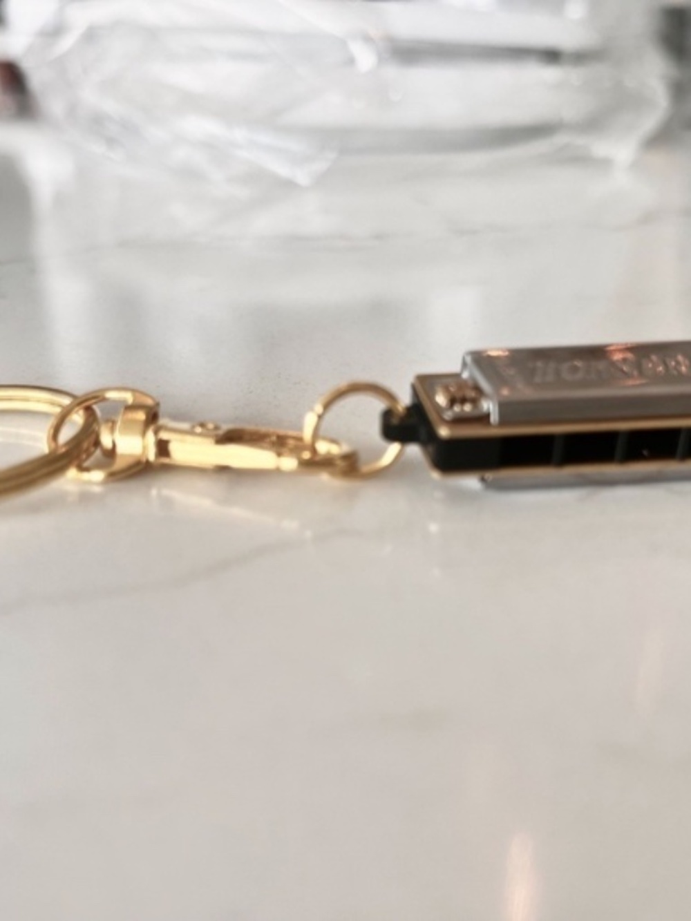 Mini harmonica Keychain - Picture 5 of 6